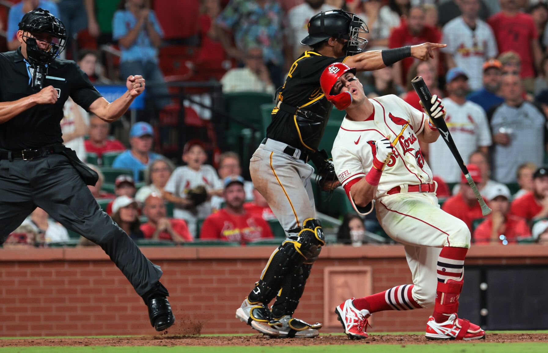 Cardinals, Pirates at Busch